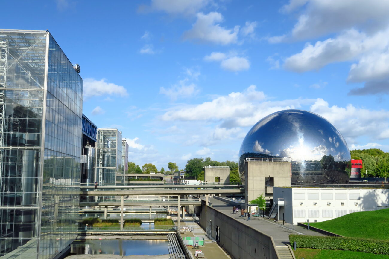 La Cité Des Sciences Et De L'Industrie.